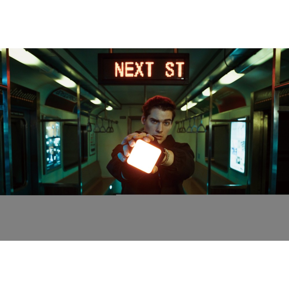 Осветитель светодиодный Zhiyun FIVERAY M20 Combo (PLM104 - C040034ABR2)