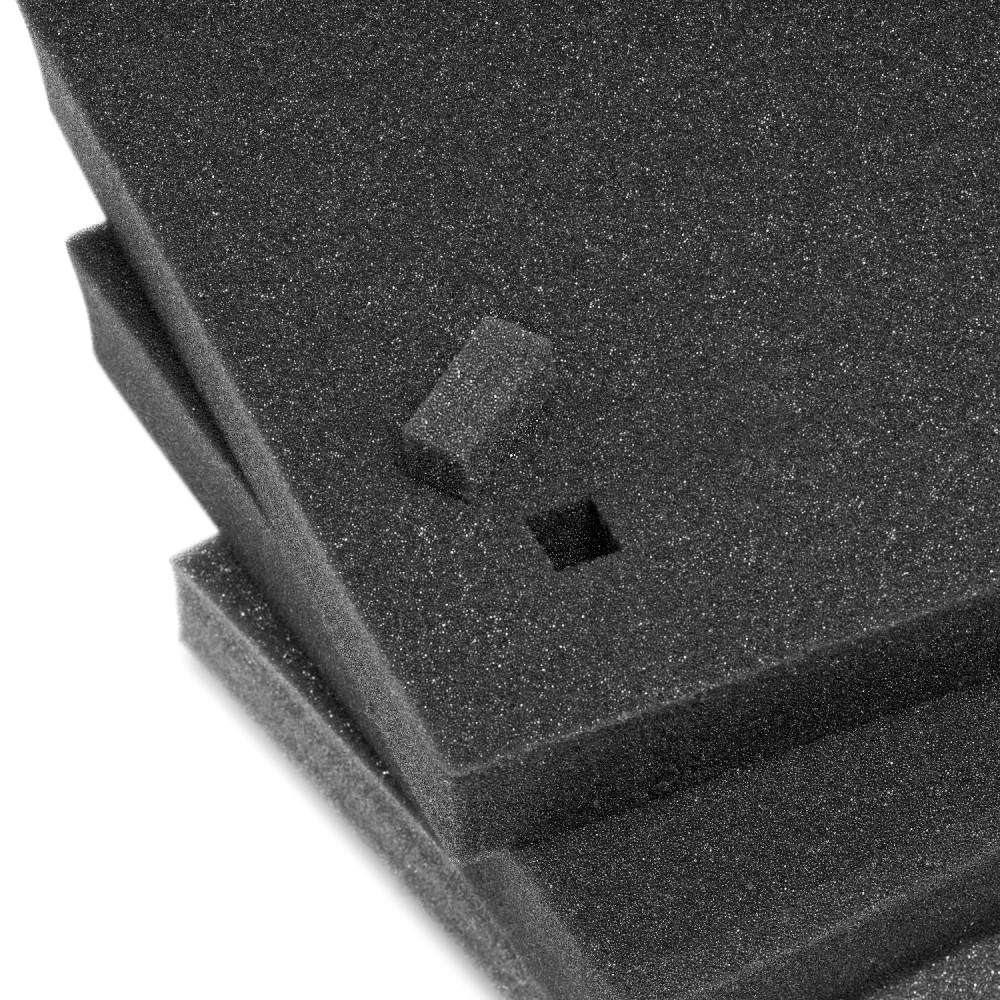 Кейс на колесах Manfrotto Pro Light Reloader Tough-55 HighLid Pre-cubed Foam