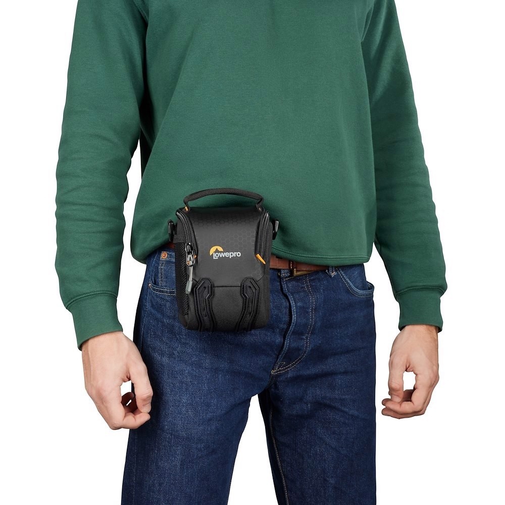 Сумка Lowepro Adventura SH 115 III черная