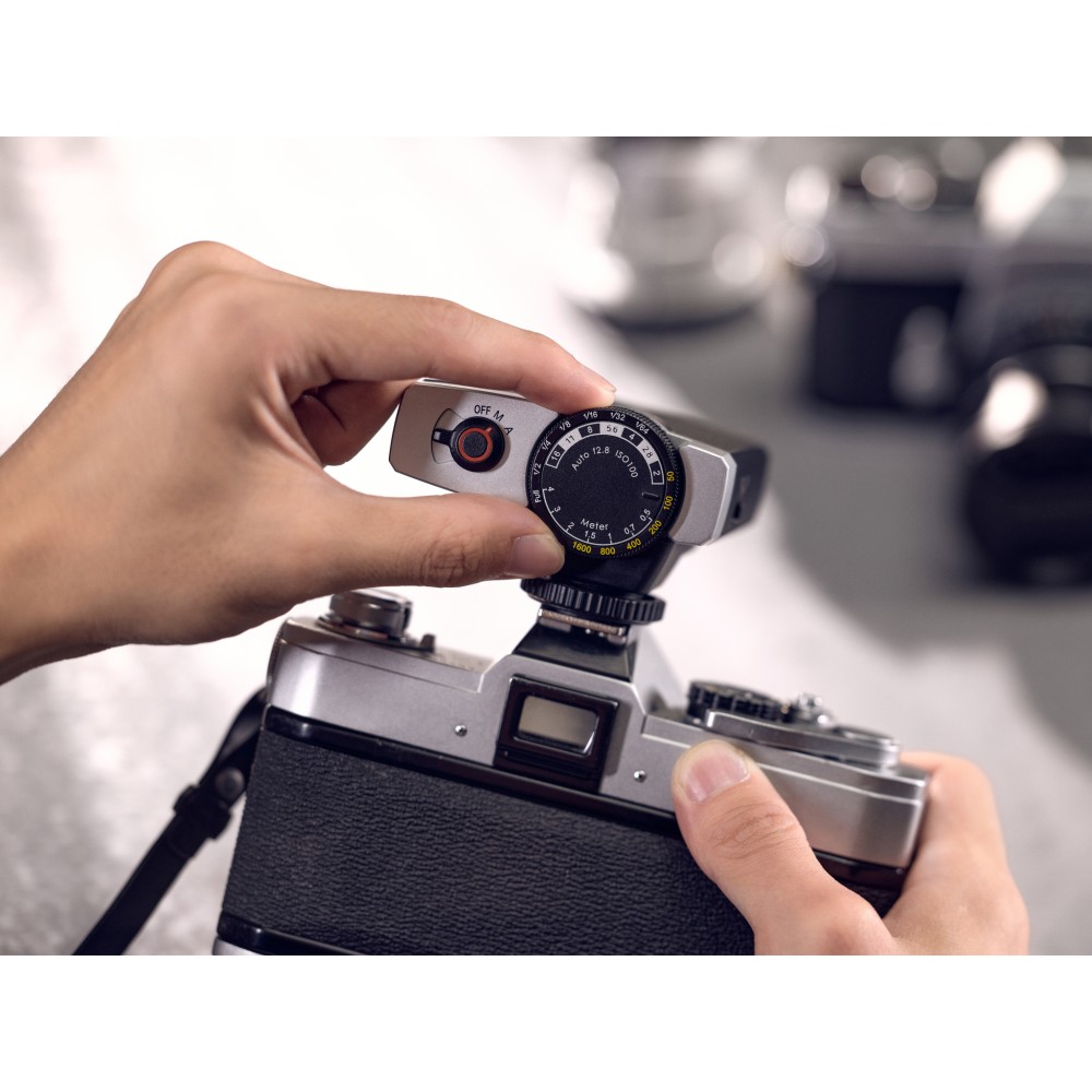 Вспышка Godox LUX Junior