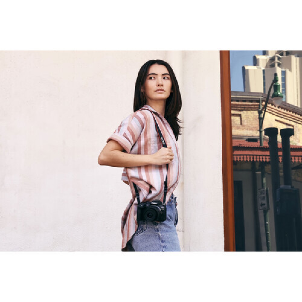 Фотоаппарат Canon EOS R10 RF-S 18-150 F3.5 - 6.3 IS STM KIT