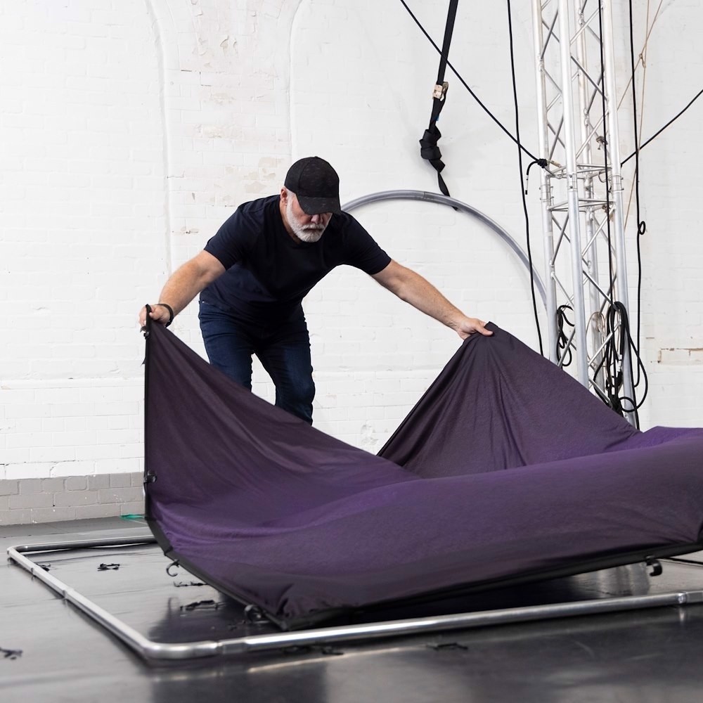 Фон тканевый Lastolite LL LB7938 EzyFrame Vintage Aubergine (2x2,3 м) на раме