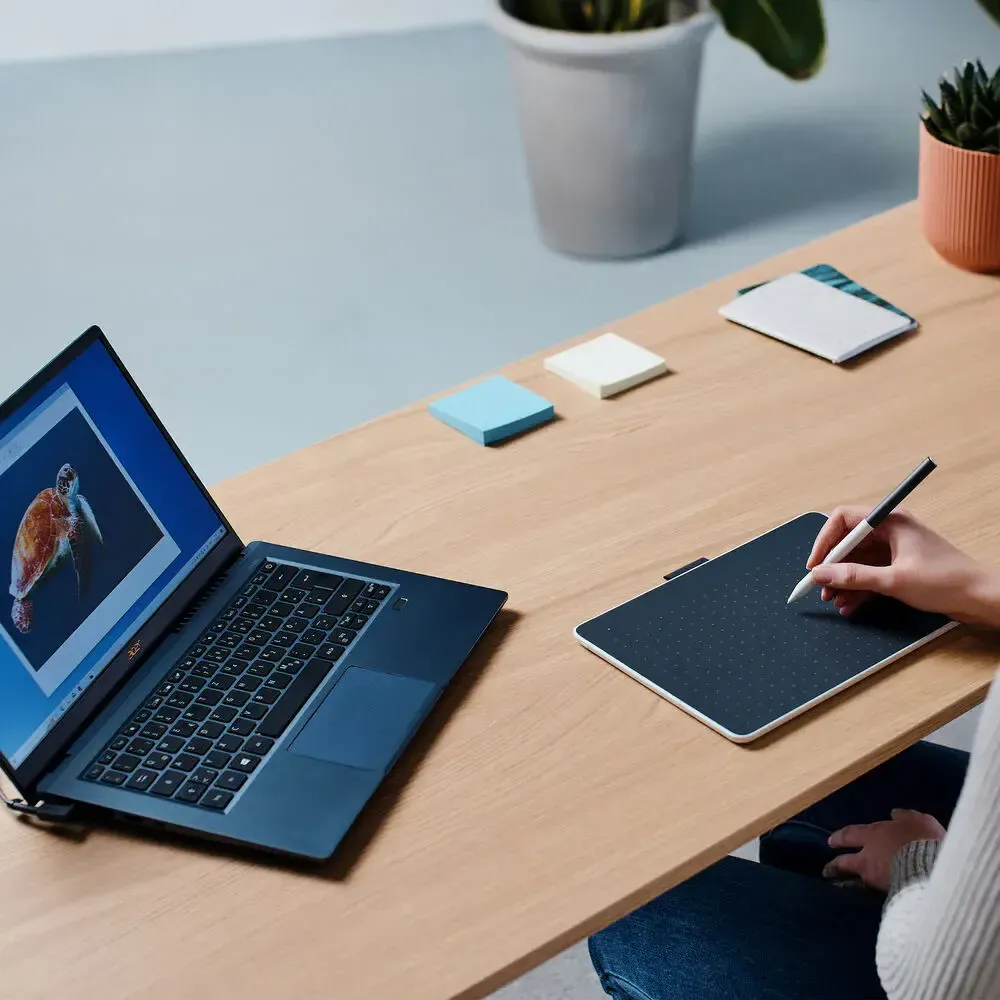 Графический планшет Wacom One M Bluetooth