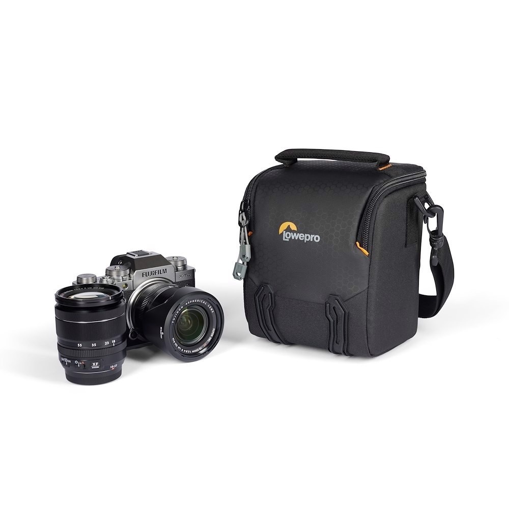 Сумка Lowepro Adventura SH 120 III черная