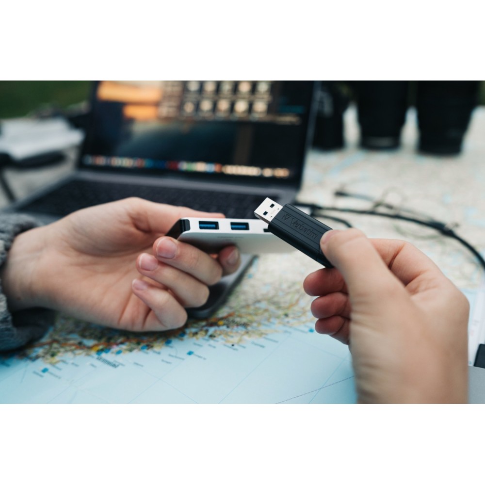 Флеш-накопитель Verbatim PinStripe USB 3.2 Gen1 128GB