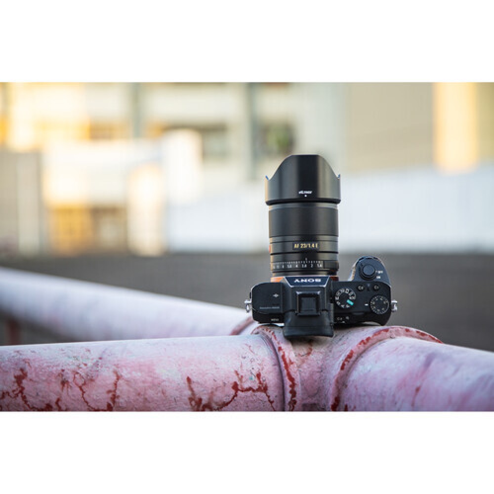 Объектив Viltrox AF 23mm F1.4 E для Sony E (APS-C)