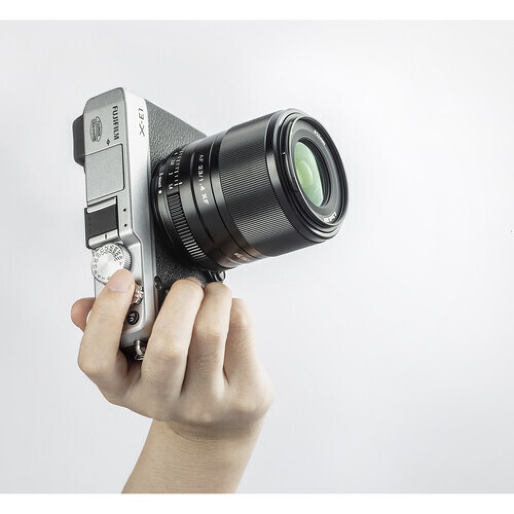Объектив Viltrox AF 23mm F1.4 XF для Fujifilm X, черный