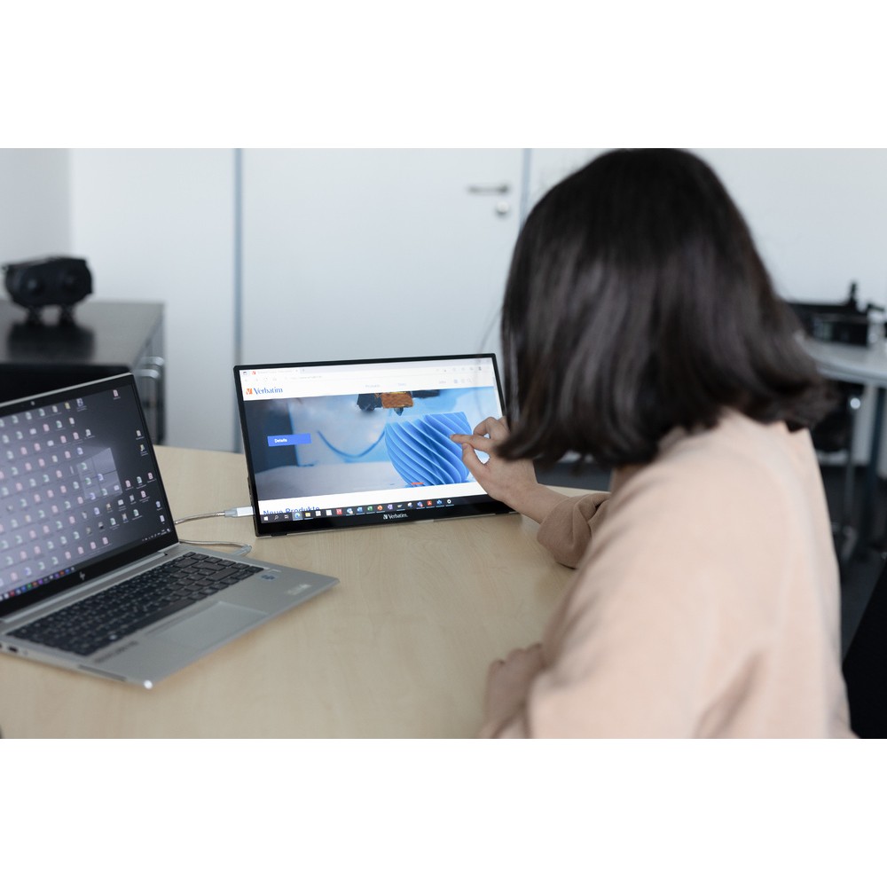 Портативный сенсорный монитор Verbatim PMT-15 Portable Touchscreen Monitor 15.6" Full HD 1080p