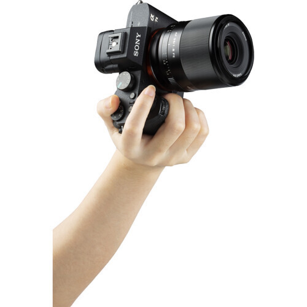 Объектив Viltrox AF 35mm F1.8 FE для Sony FE