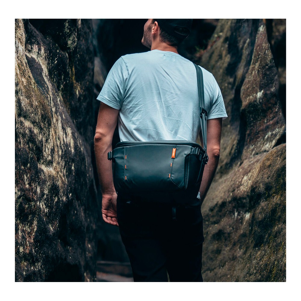 Сумка PGYTECH OneMo Sling 11L Space Black