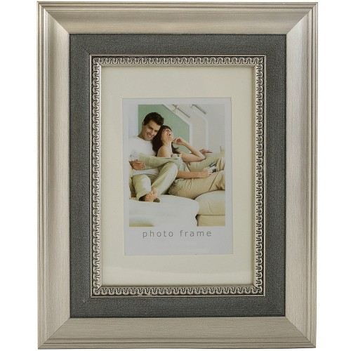 Фоторамка Innova Durham Silver 20x25 с паспарту 15x20, пластик/стекло, серебристый (PI8685)