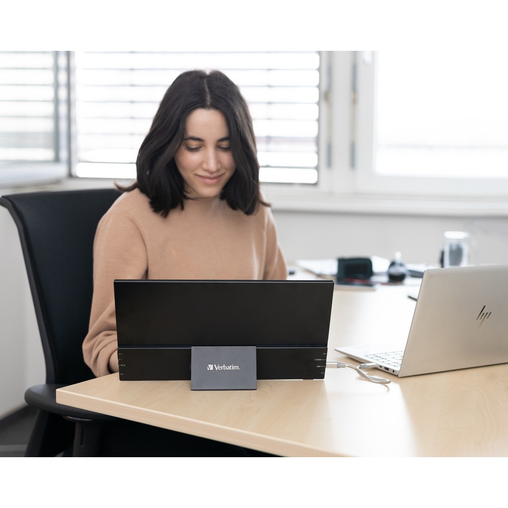 Портативный сенсорный монитор Verbatim PMT-15 Portable Touchscreen Monitor 15.6" Full HD 1080p