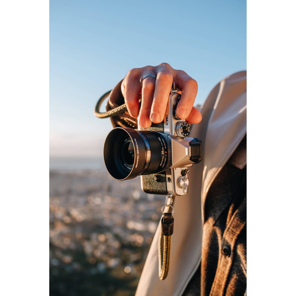 Объектив OM System M.Zuiko Digital 25mm F1.8 II черный