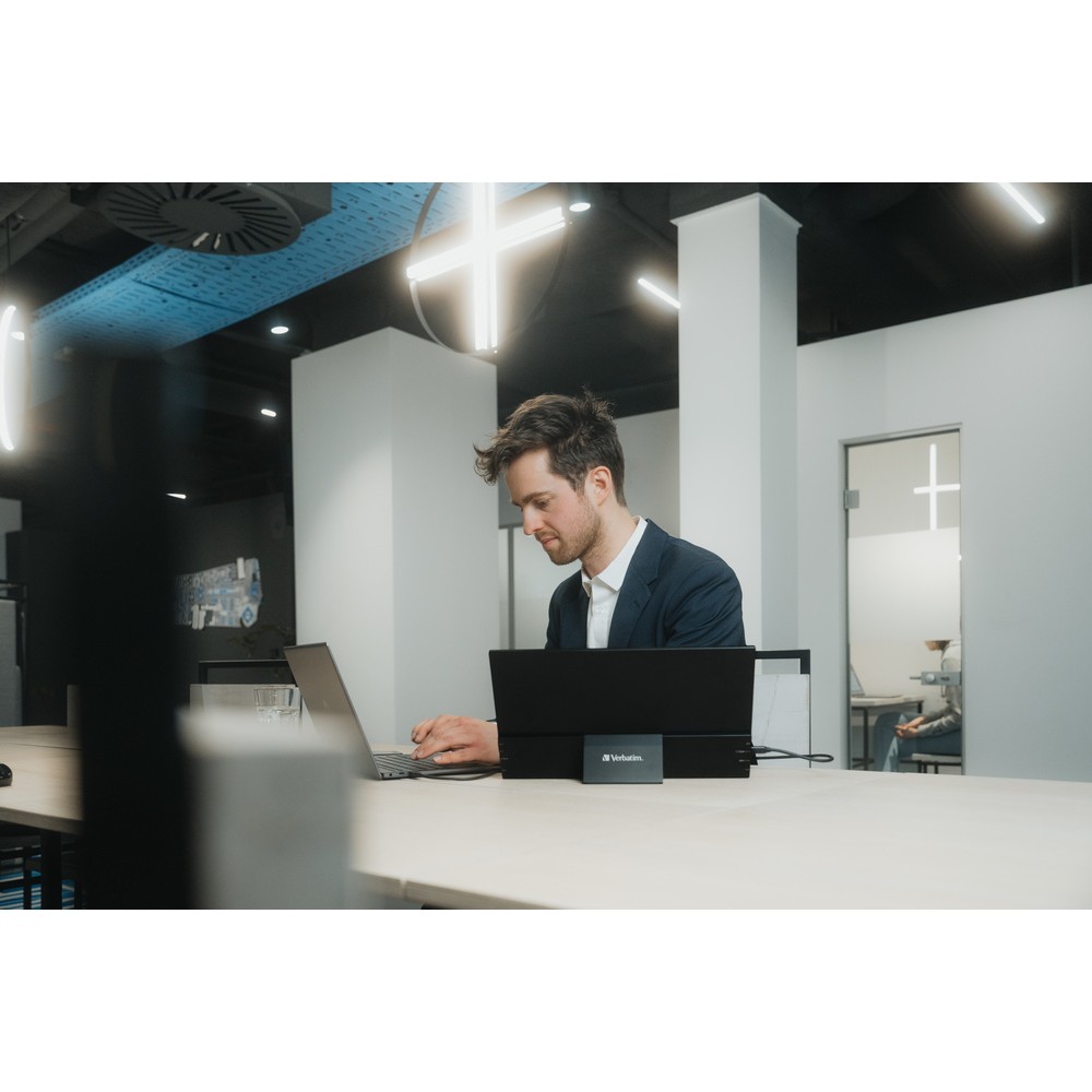 Портативный сенсорный монитор Verbatim PMT-15 Portable Touchscreen Monitor 15.6" Full HD 1080p