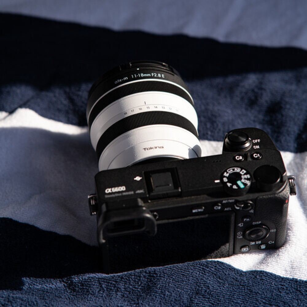 Объектив Tokina atx-m 11-18mm WE F2.8 для Sony E