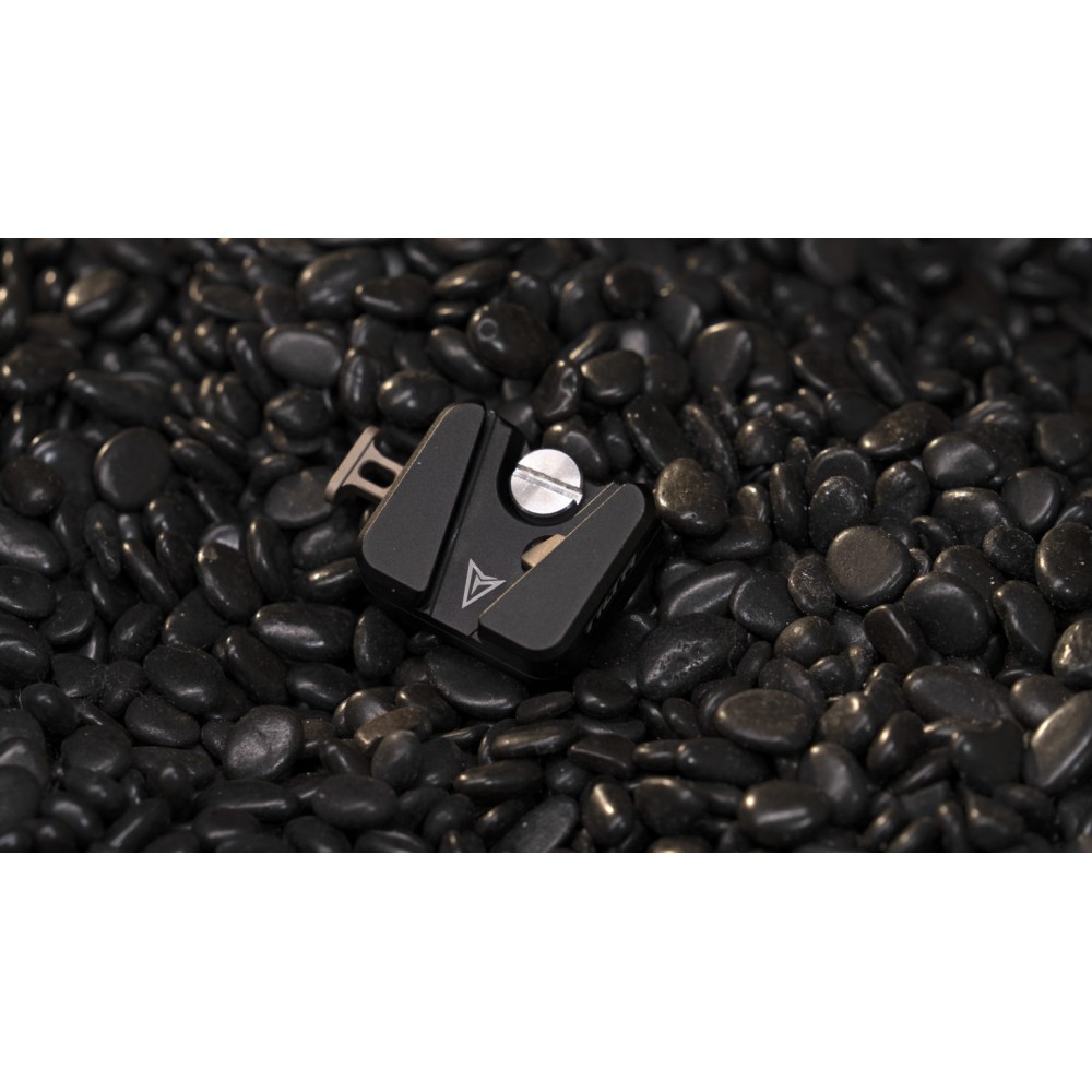 Батарейная площадка Tilta Pocket V-Mount Battery Plate V2 (TA-PBP2-V)