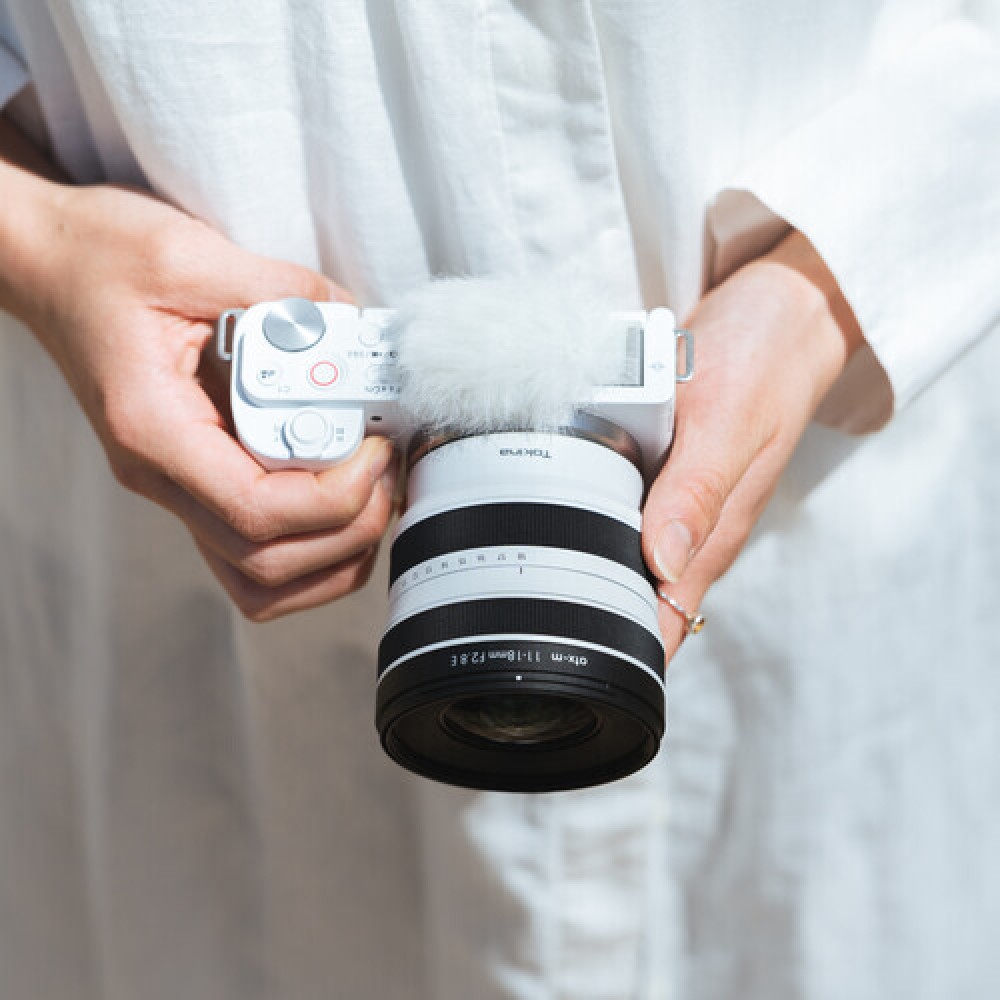 Объектив Tokina atx-m 11-18mm WE F2.8 для Sony E